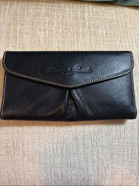 Dooney & Bourke Black Leather Continental Wallet